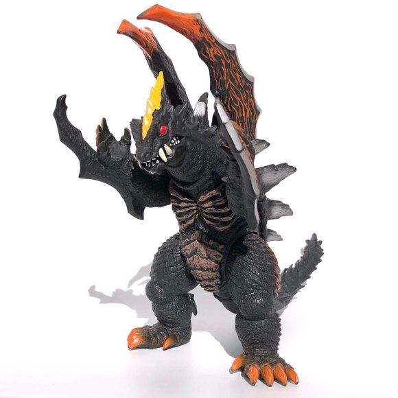 Bandai Ultraman Kaiju DX Tsurugi Demaaga Action Figure 2015 Ultra Monster Vinyl - Picture 11 of 16